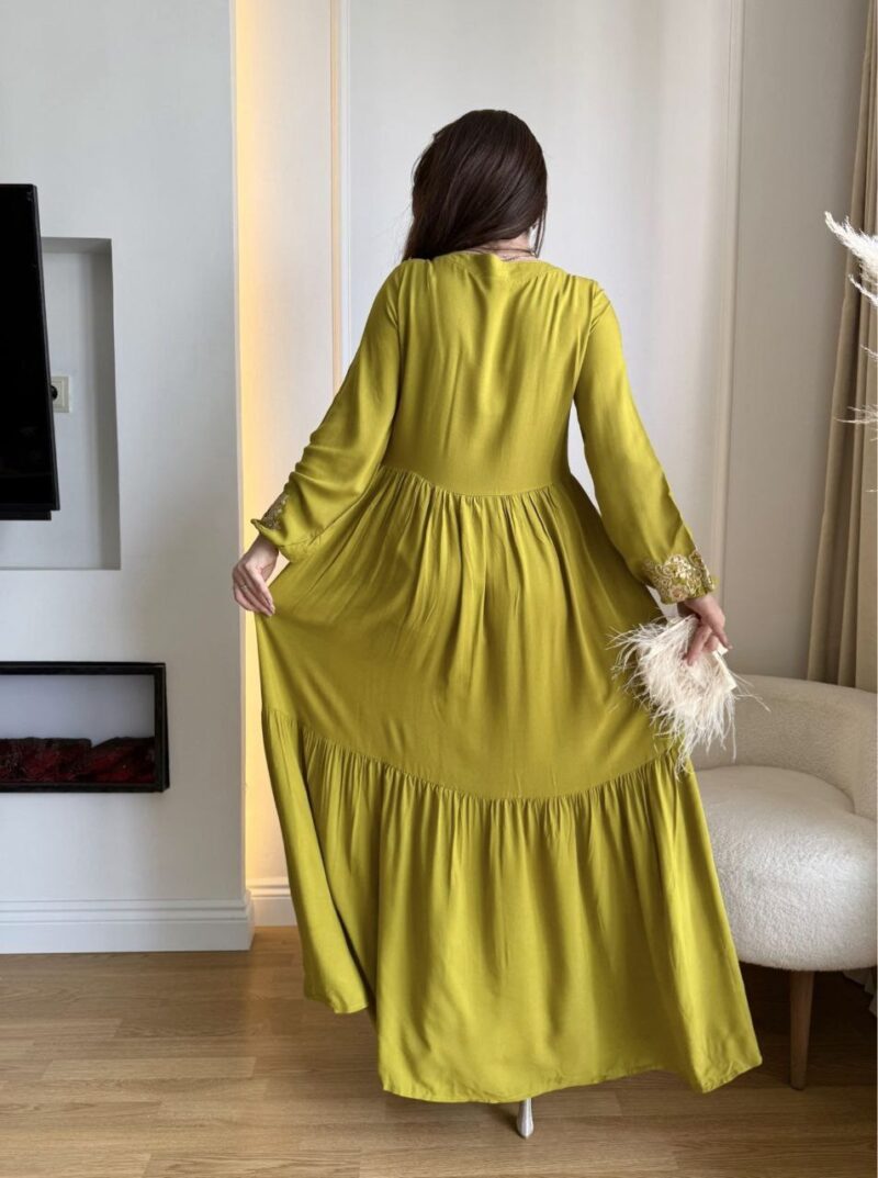 ⁦Dress⁩ - الصورة ⁦2⁩