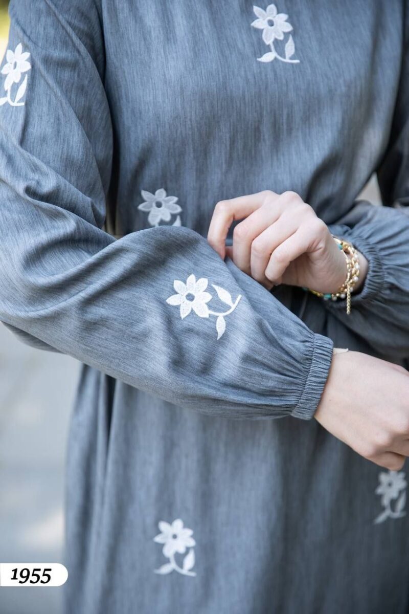 ⁦Dress⁩ - الصورة ⁦2⁩