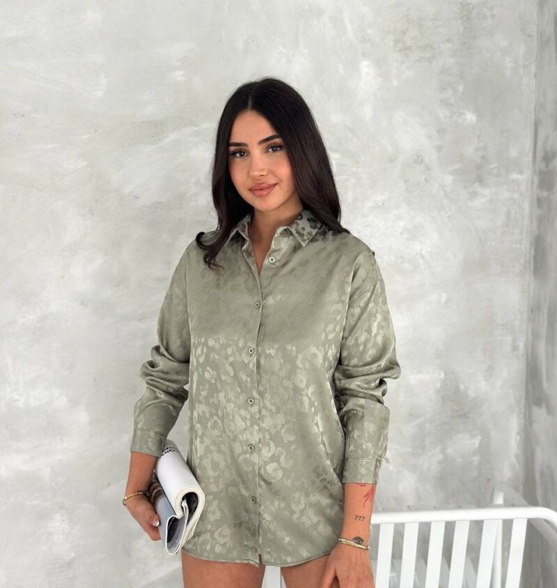 ⁦Shirt⁩ - الصورة ⁦2⁩