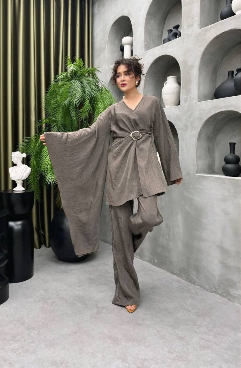 ⁦Set⁩ - الصورة ⁦4⁩
