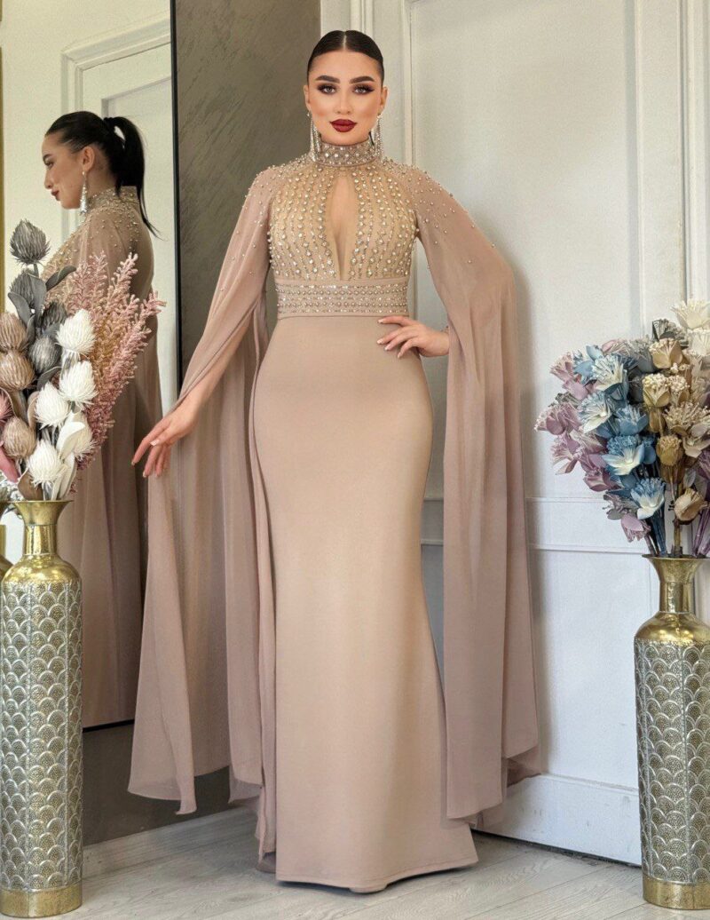 ⁦Evening Dress⁩ - الصورة ⁦2⁩