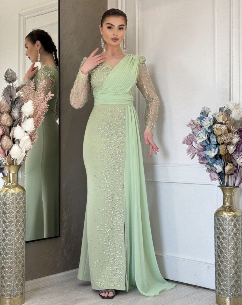 ⁦Evening Dress⁩ - الصورة ⁦2⁩