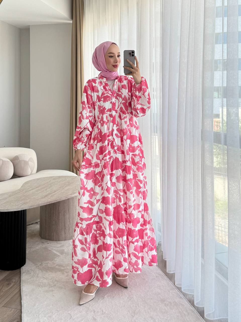 Dress - الصورة 3