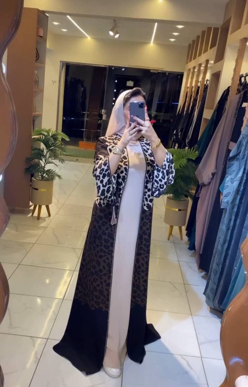 ⁦Abaya⁩ - الصورة ⁦2⁩