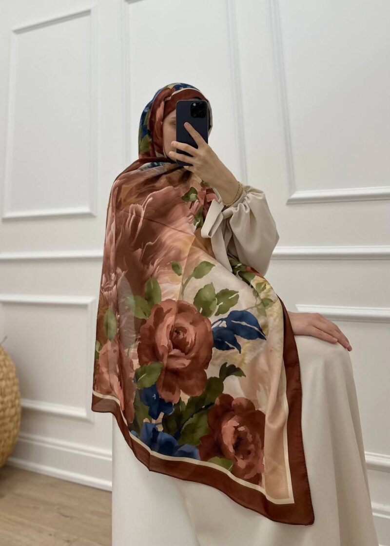 ⁦Shawls⁩ - الصورة ⁦3⁩