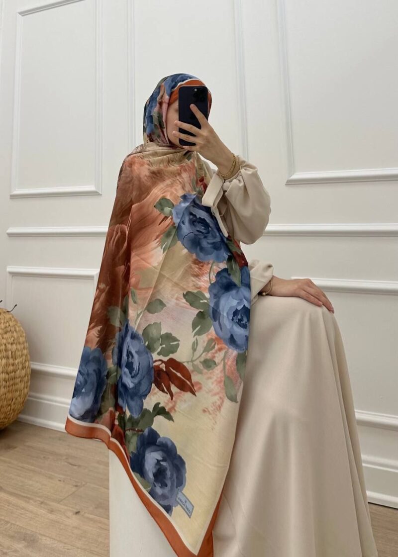 ⁦Shawls⁩ - الصورة ⁦4⁩