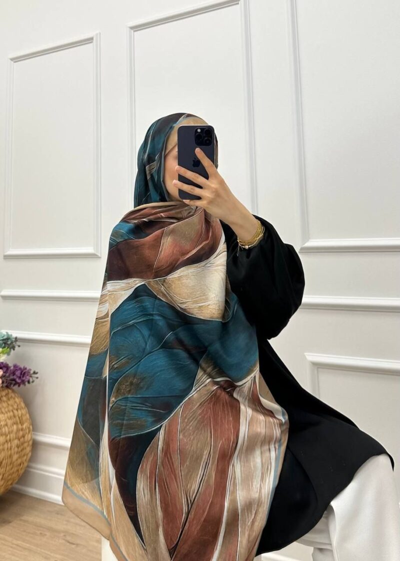 ⁦Shawls⁩ - الصورة ⁦9⁩