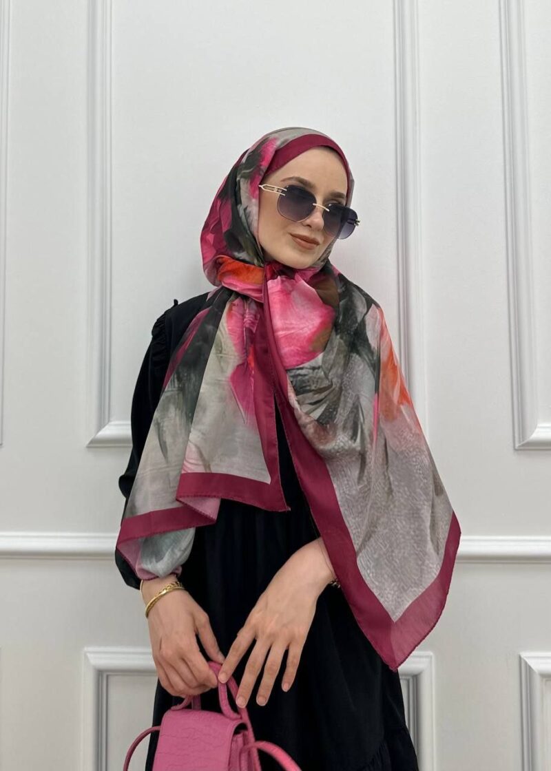 ⁦Shawls⁩ - الصورة ⁦3⁩