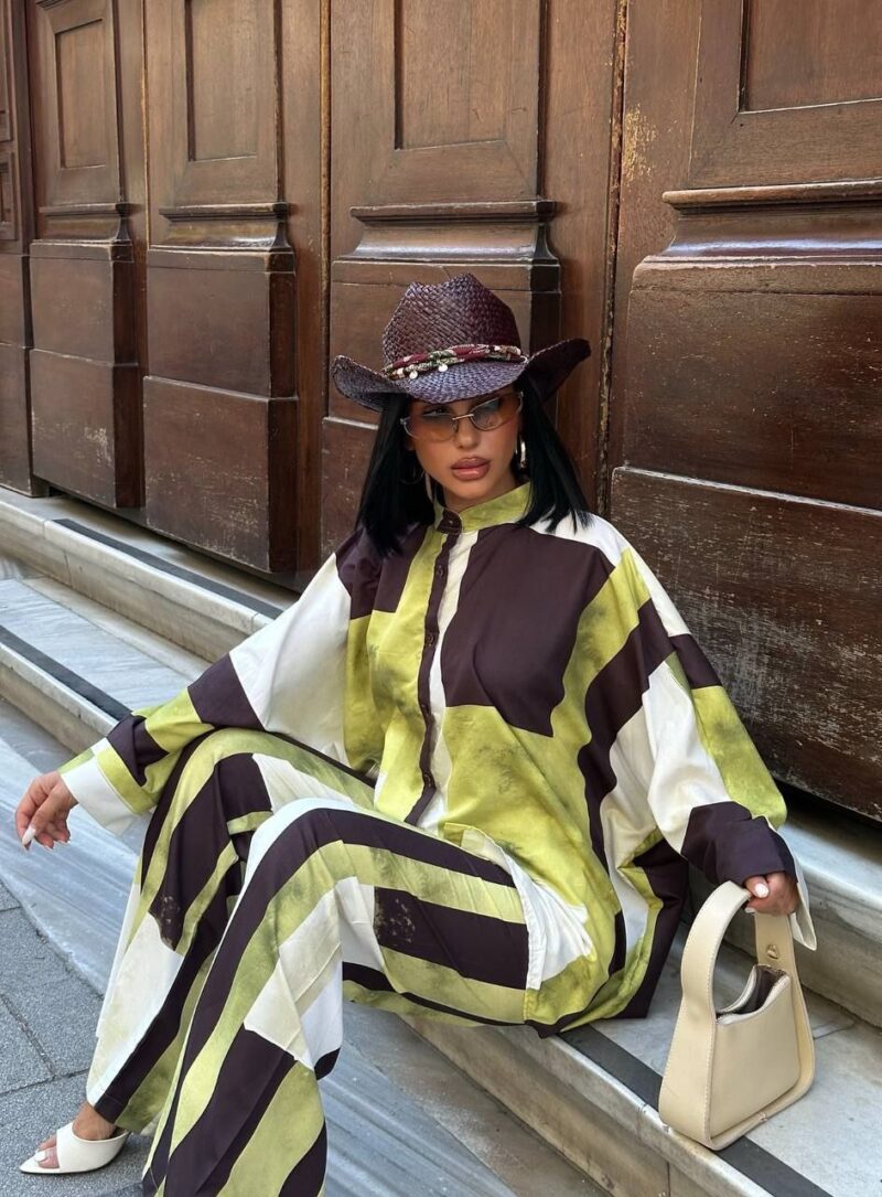 ⁦Set⁩ - الصورة ⁦4⁩