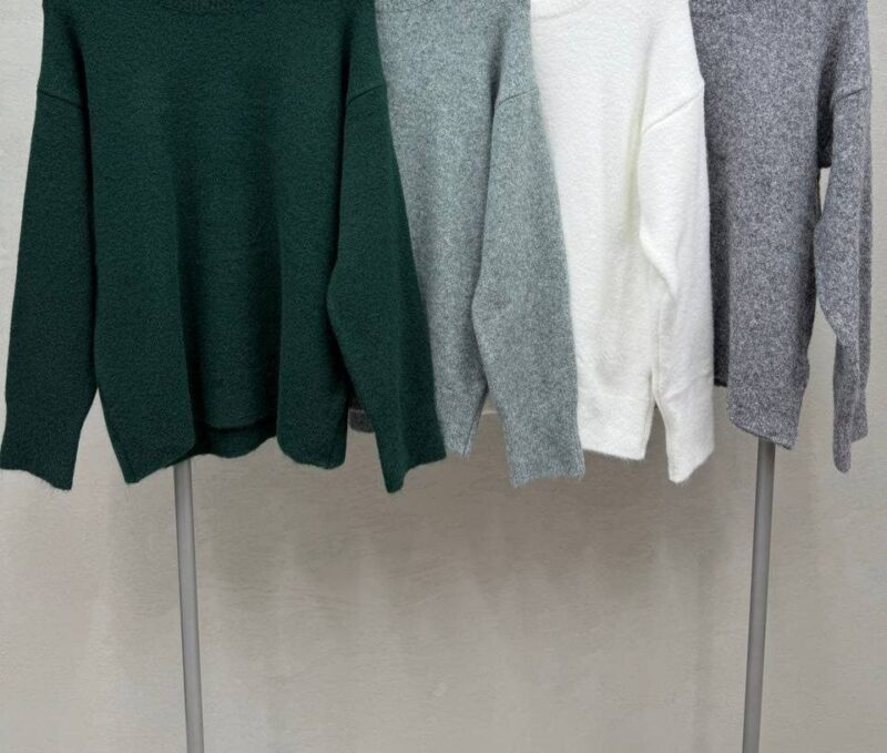 ⁦Sweater⁩ - الصورة ⁦2⁩