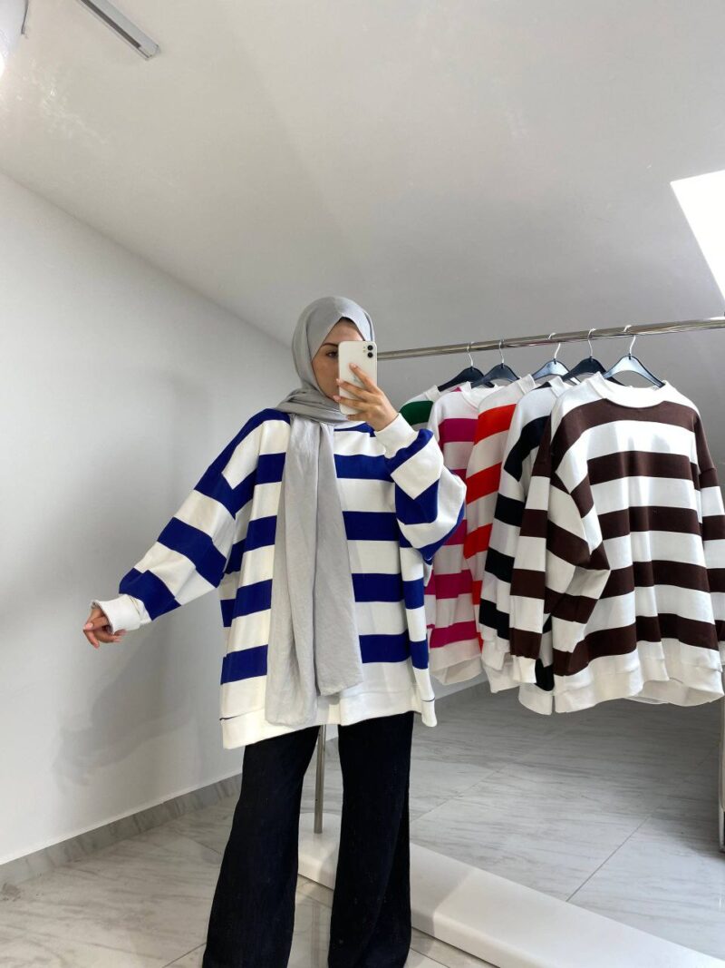 ⁦Sweater⁩ - الصورة ⁦5⁩