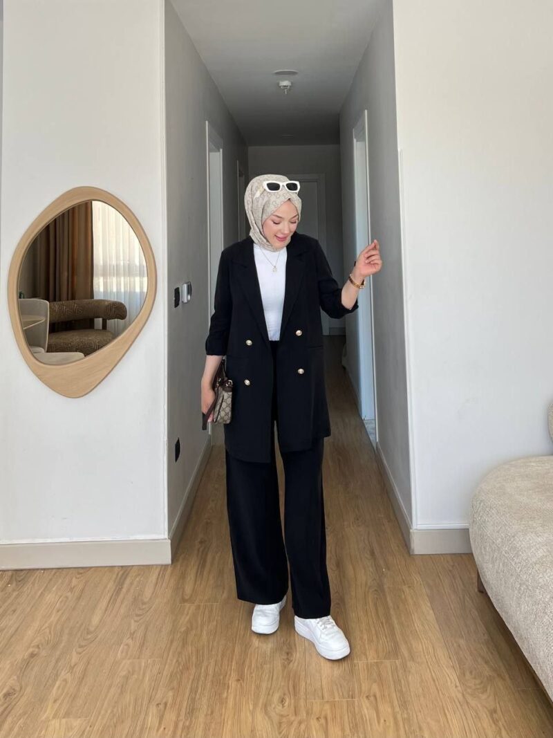 ⁦Set⁩ - الصورة ⁦2⁩
