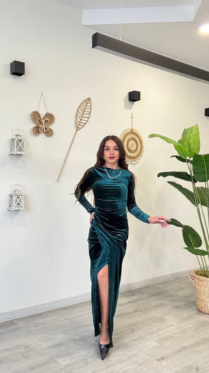 dress - الصورة 3