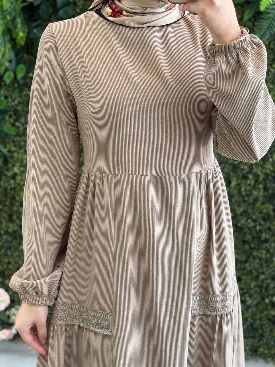 dress - الصورة 4