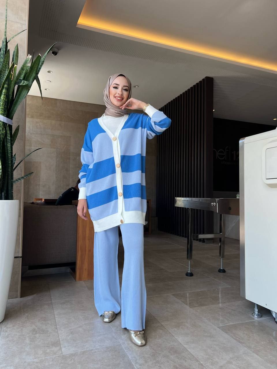 set. set - الصورة 2