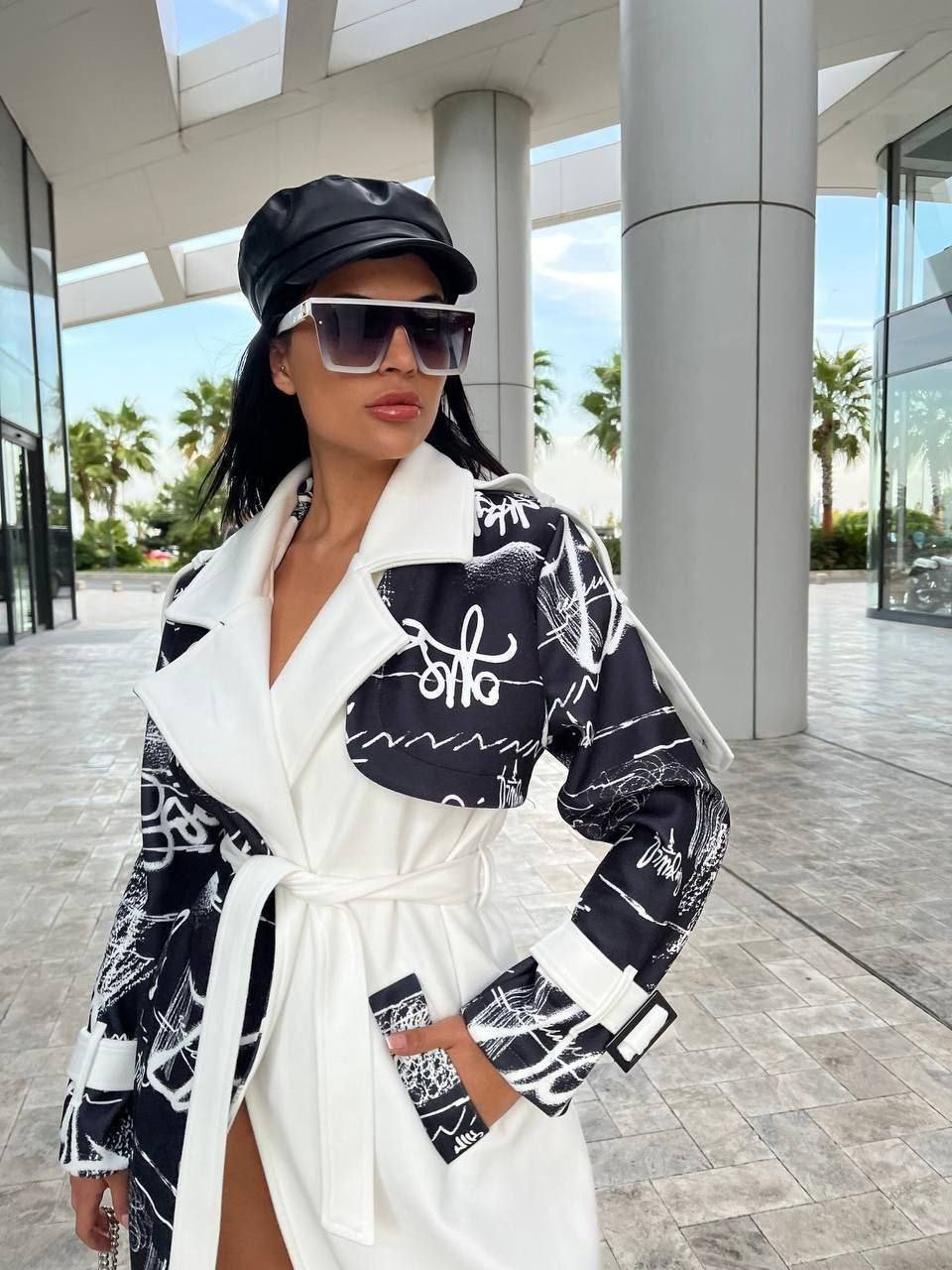 Jacket - الصورة 4