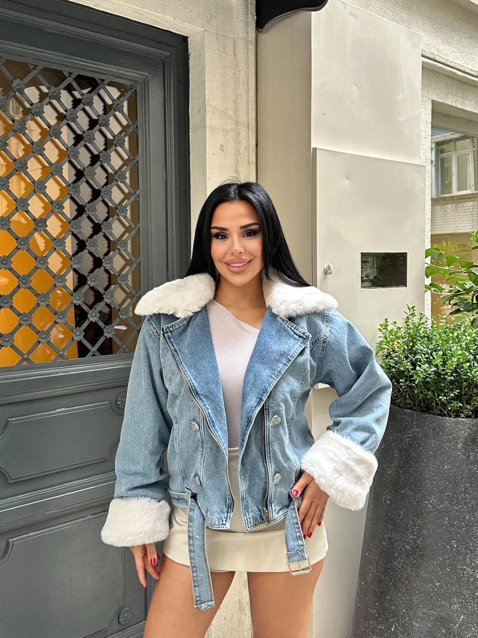 Jacket - الصورة 2