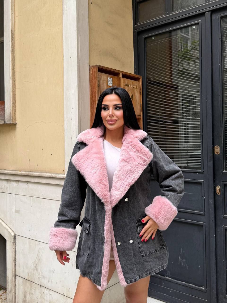 Jacket - الصورة 3