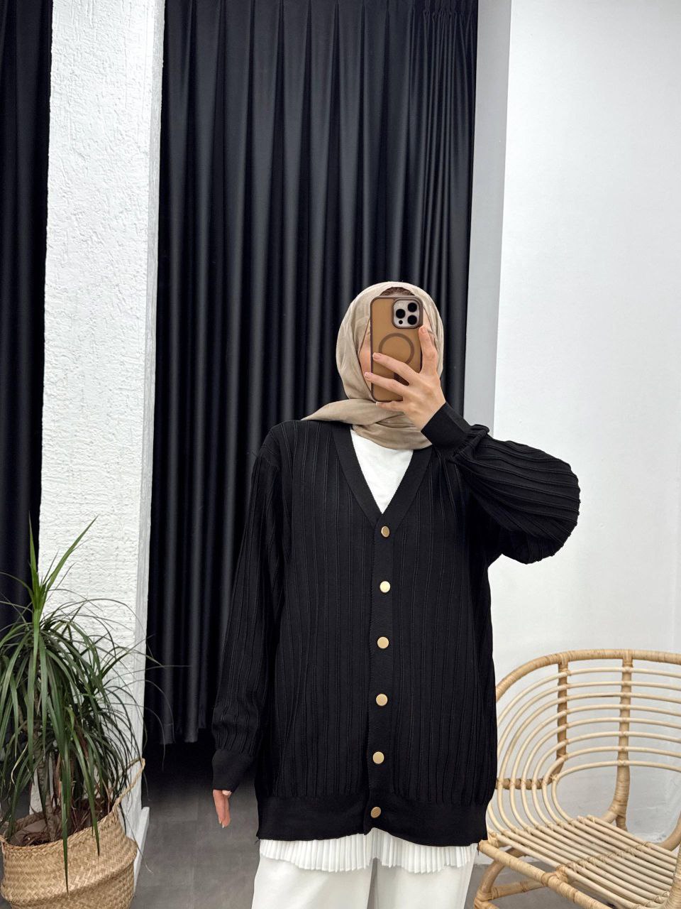 Jacket - الصورة 5