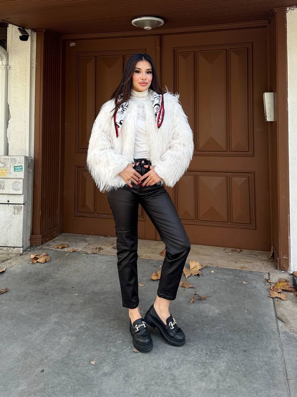 Winter Jacket - الصورة 3