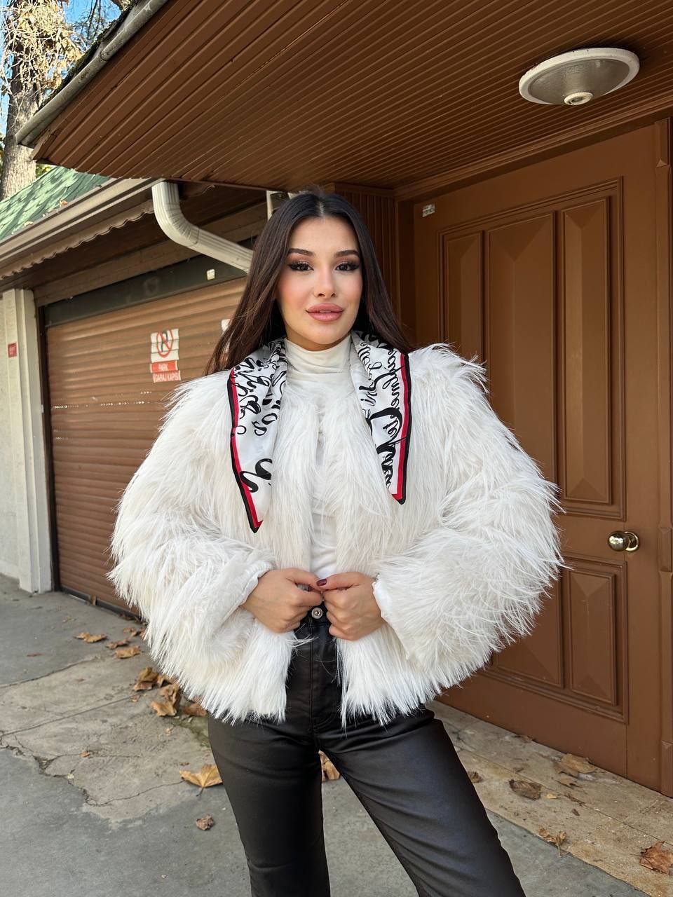 Winter Jacket - الصورة 4