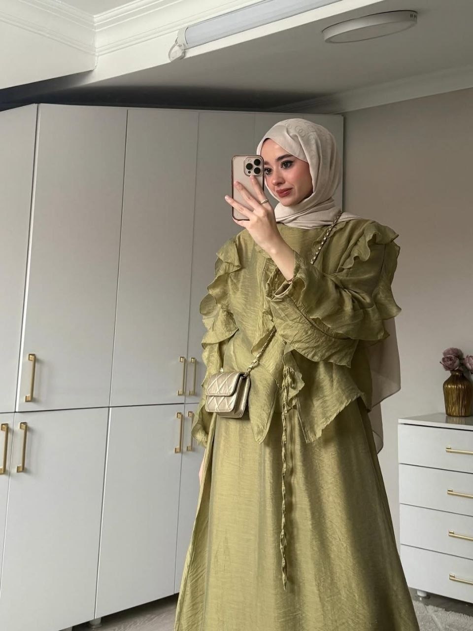 Dress - الصورة 6